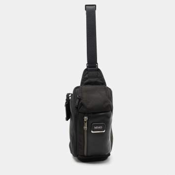 Pre Owned TUMI Black Nylon and Leather Alpha Bravo Kelly Sling Bag
