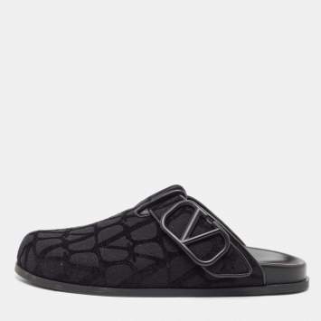Pre Owned Valentino Garavani Black Fabric and Leather Toile Iconographe VLogo Mules Size 42