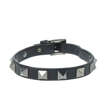 Pre Owned Valentino Black Leather Rockstud Wrap Bracelet