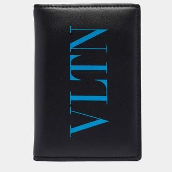 Pre Owned Valentino Black Leather VLTN Bifold Card Holder