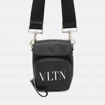 Pre Owned Valentino Garavani Cross Body Bag Black Leather