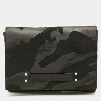 Pre Owned Valentino Rockstud Black/Grey Camouflage Canvas and Leather Clutch