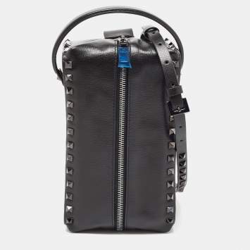 Pre Owned Valentino Black Leather Rockstud Shoe Bag