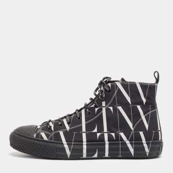 Pre Owned Valentino Black/White Canvas VLTN Times Sneakers Size 43