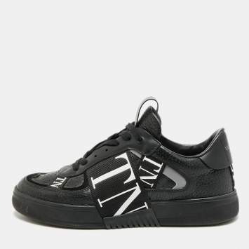 Pre Owned Valentino VL7N Size 40 Black Leather Lace Up Sneakers