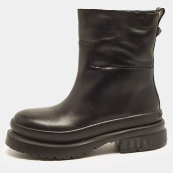 Pre Owned Valentino Rockstud Size 46 Black Leather Combat Boots