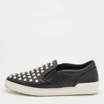 Pre Owned Valentino Black Leather Rockstud Slip On Sneakers Size 43
