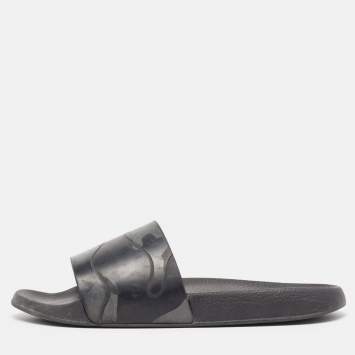 Pre Owned Valentino Black Camo Print Rubber Pool Slides Size 44