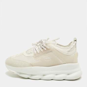 مملوكة مسبقًا حذاء رياضي فيرساتشي سلسلة تفاعل من جلد سويدي أبيض و PVC مقاس 42