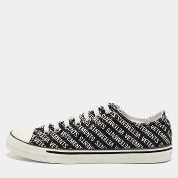 Pre Owned Vetements Black/White Logo Print Canvas Low Top Sneakers Size 43