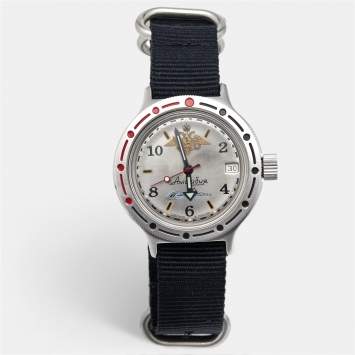 مملوكة مسبقًا Vostok Amphibia 420392 Silver Dial Stainless Steel Fabric Men's Wristwatch 42mm