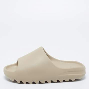Pre Owned Yeezy x adidas Beige Rubber Flat Slides Size 42