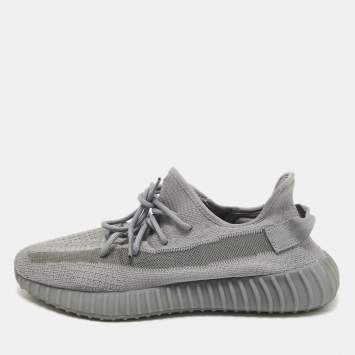 Pre Owned Yeezy x Adidas Grey Knit Fabric Boost 350 V2 Grey Sneakers Size 46