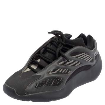 Pre Owned Yeezy x adidas Black Knit Fabric And Polyurethane 700 V3 Alvah Low Top Sneakers Size 39 1/3
