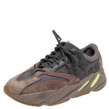 Pre Owned Yeezy x Adidas Tri-Color Suede, Leather and Mesh Boost 700 V2 Mauve Sneakers Size 42 2/3