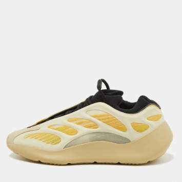 Pre Owned Yeezy x Adidas Multicolor Mesh and Rubber 700 V3 Safflower Sneakers Size 45 1/3