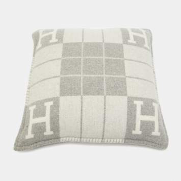 Pre Owned Hermès Grey Wool Blend Avalon III Throw Pillow 