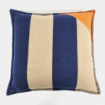 Pre Owned Hermes Multicolor Wool Cushion