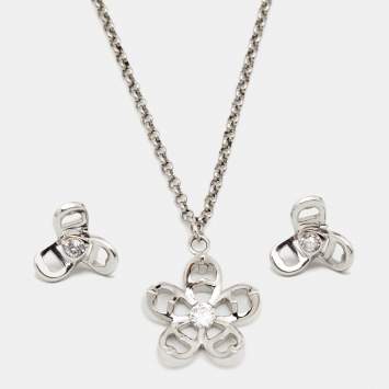Pre Owned Aigner Crystals Silver Tone Metal Necklace Earring Set