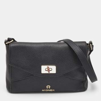 Pre Owned Aigner Black Grained Leather Turnlock Flap Crossbody Bag