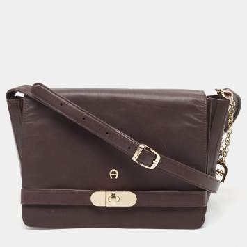 Pre Owned Aigner Burgundy Leather Turnlock Flap Shoulder Bag