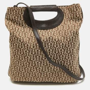 Pre Owned Aigner Brown/Beige Signature Canvas City Shoulder Bag