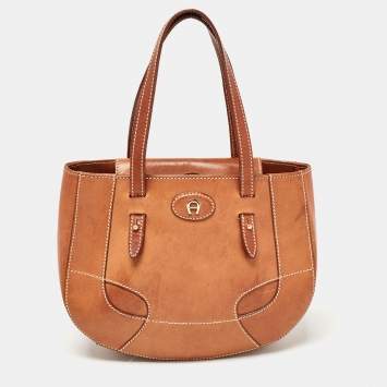 Pre Owned Aigner Brown Leather Logo Flap Hobo 