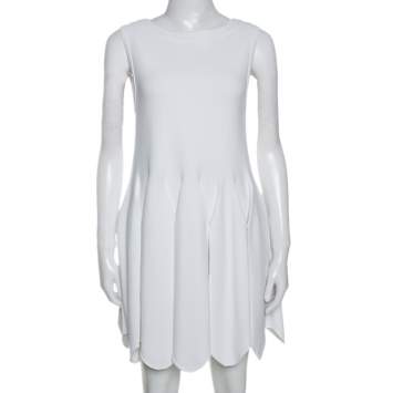 مملوكة مسبقًا Alaia White Stretch Knit Pleated Scalloped Hem Detail Dress M