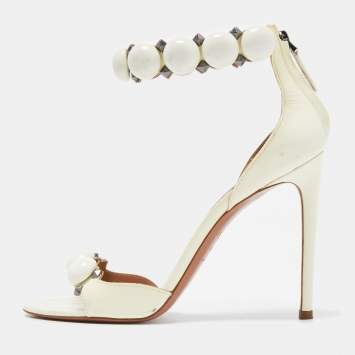 Pre Owned Alaia Off White Patent Leather Bombe Ankle Strap Sandals Size 38.5