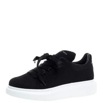 Pre Owned Alexander Mcqueen Black Textured Fabric Oversized Low Top Sneakers Size 39