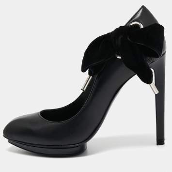Pre Owned Alexander McQueen Black Leather and Velvet Bow Platform Pumps Size 39