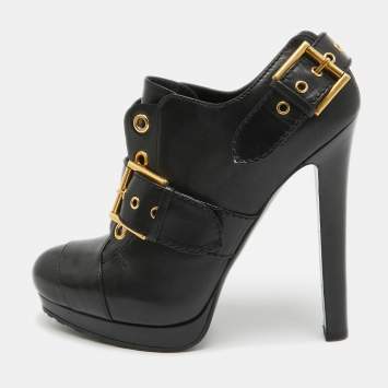 Pre Owned Alexander McQueen Black Leather Eyelet Buckle Booties Size 40