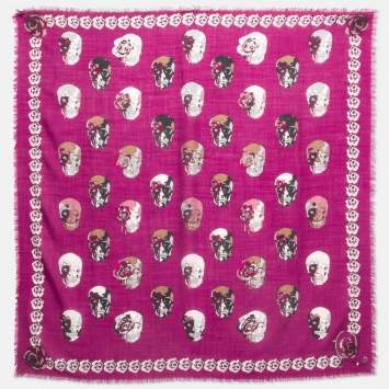 Pre Owned Alexander McQueen Purple Skull Print Wool Blend Fringed Scarf