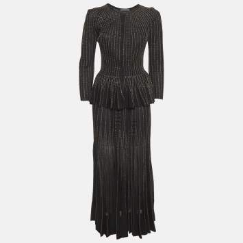 Pre Owned تنورة وتوب ألكسندر ماكوين محبوك أسود مخطط بتطريز مقاس متوسط/كبير جدا (ميديم/إكس لارج)