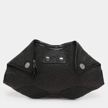 Pre Owned Alexander McQueen Black Leather Medium De Manta Studded Clutch