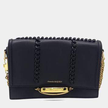 مملوكة مسبقًا حقيبة كتف ألكسندر ماكوين سلسلة جلد أسود