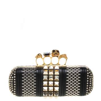 Pre Owned Alexander McQueen Black Studded Leather Skull Knuckle Clutch