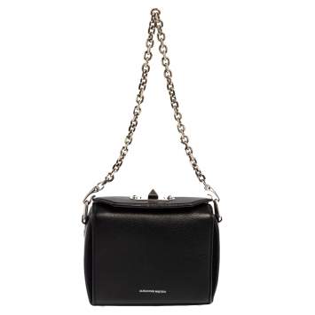 Pre Owned Alexander McQueen Black Grained Leather Box 16 Crossbody Bag
