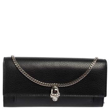 Pre Owned Alexander McQueen Black Leather Skull Continental Wallet On Chain