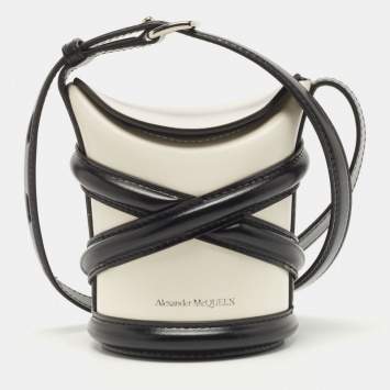 Pre Owned Alexander McQueen White/Black Leather Micro The Curve Bucket Bag