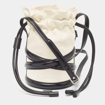 Pre Owned Alexander McQueen Black/White Leather The Soft Curve Bucket Bag