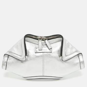 Pre Owned Alexander McQueen Silver Leather De Manta Clutch