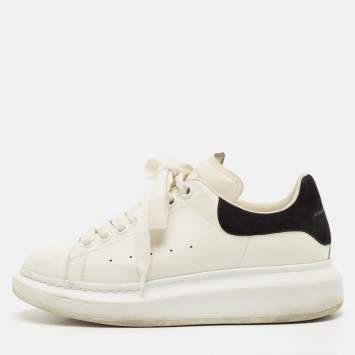 Pre Owned Alexander McQueen Black/White Leather and Suede Oversized Lace Up Sneakers Size 38