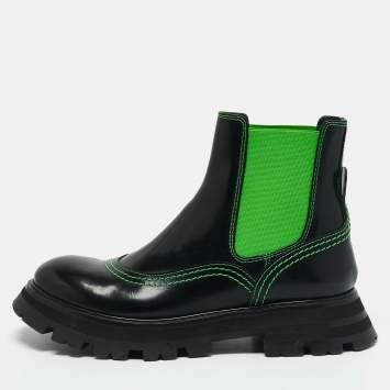 Alexander McQueen Black/Green Leather Wander Chelsea Ankle Length Boots Size 38