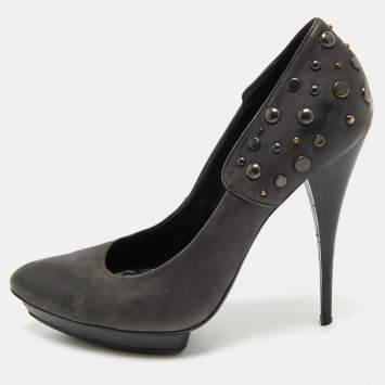 Pre Owned Alexander McQueen Black Leather Studded Platform Pumps Size 40
