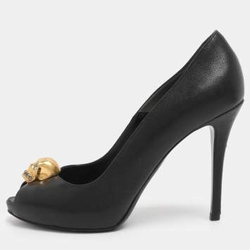Pre Owned Alexander McQueen Black Leather Crystal Embellished Skull Detail Peep Toe Platform Pumps Size 37