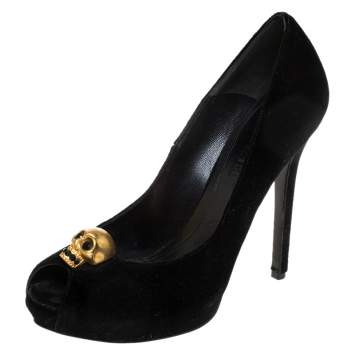 Pre Owned Alexander McQueen Black Velvet Crystal Embellished Skull Peep Toe Platform Pumps Size 39.5