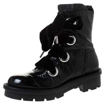 Pre Owned Alexander McQueen Black Patent Leather with Velvet Lace Up Platform Ankle Boots Size 40