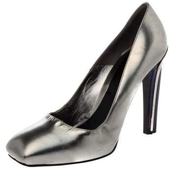 Pre Owned Alexander McQueen Silver Patent Leather Square Toe Pumps Size 41