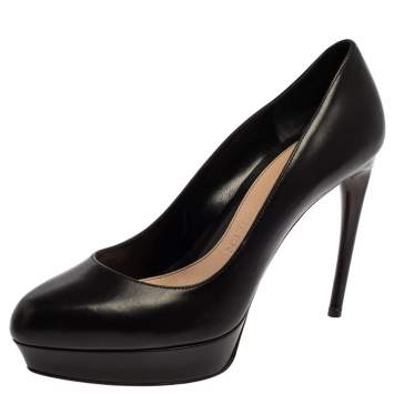 مملوكة مسبقًا Alexander McQueen Black Leather Horn Heel Platform Pumps Size 37